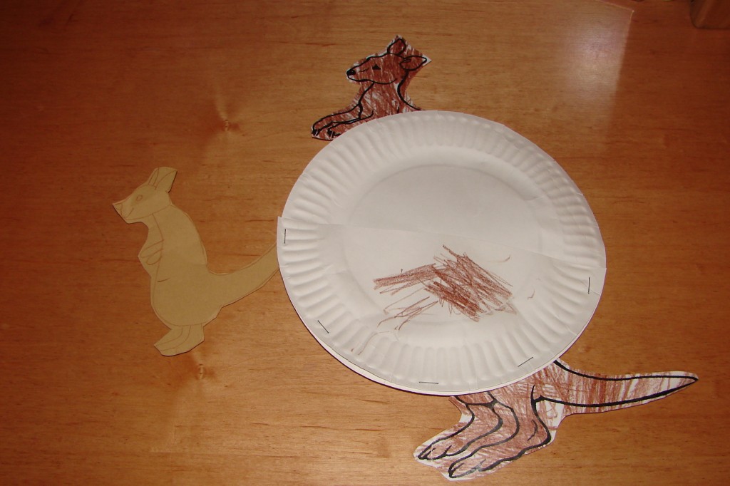 Paper Plate Kangaroo