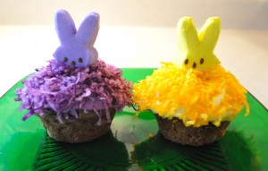 Marshmallow Peeps Treat: Peeking Bunny Cupcakes