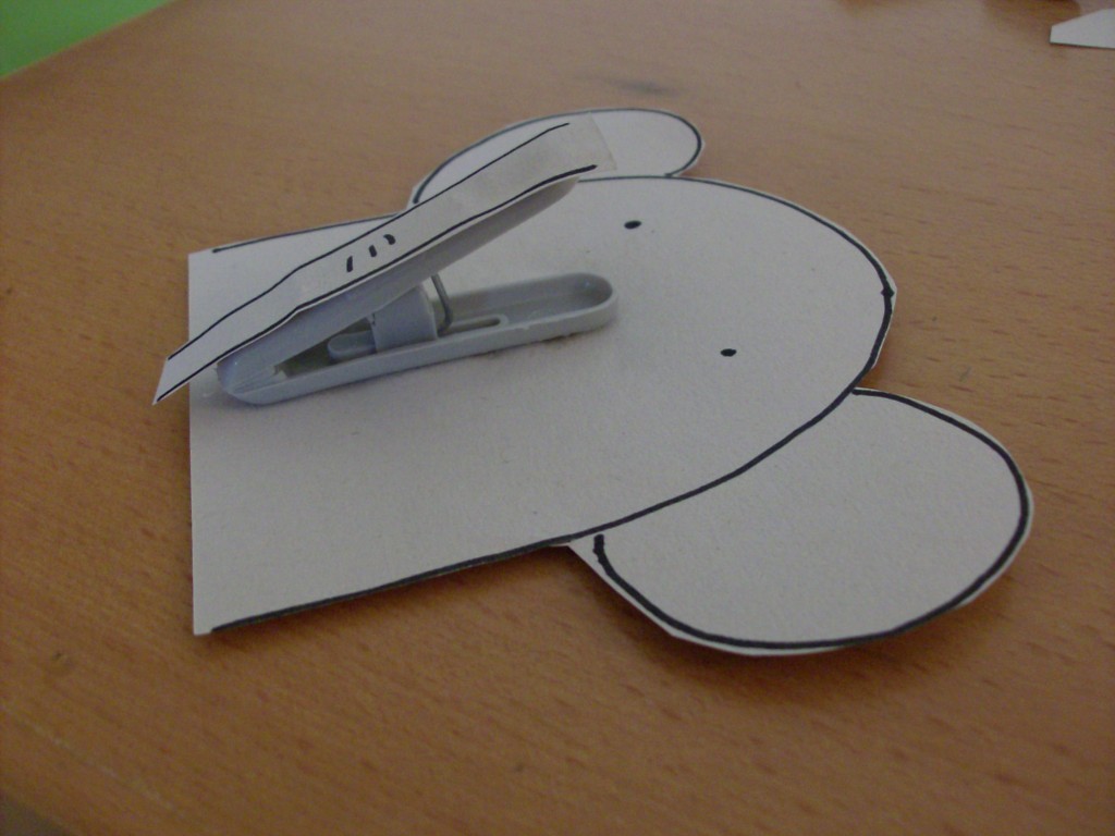 Back to School Craft: Elephant Fridge Clip