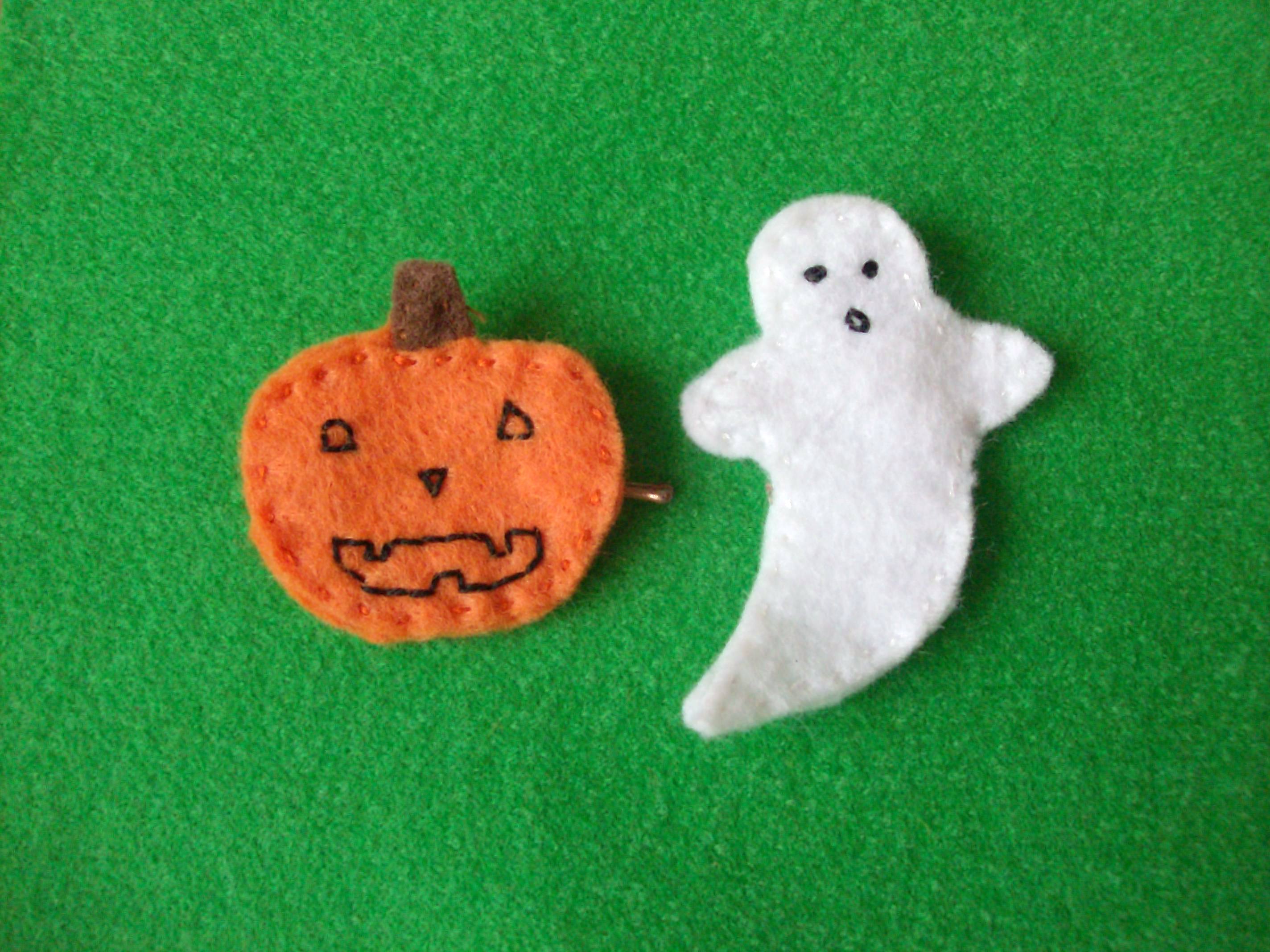 Homemade Halloween Felt Hairclips