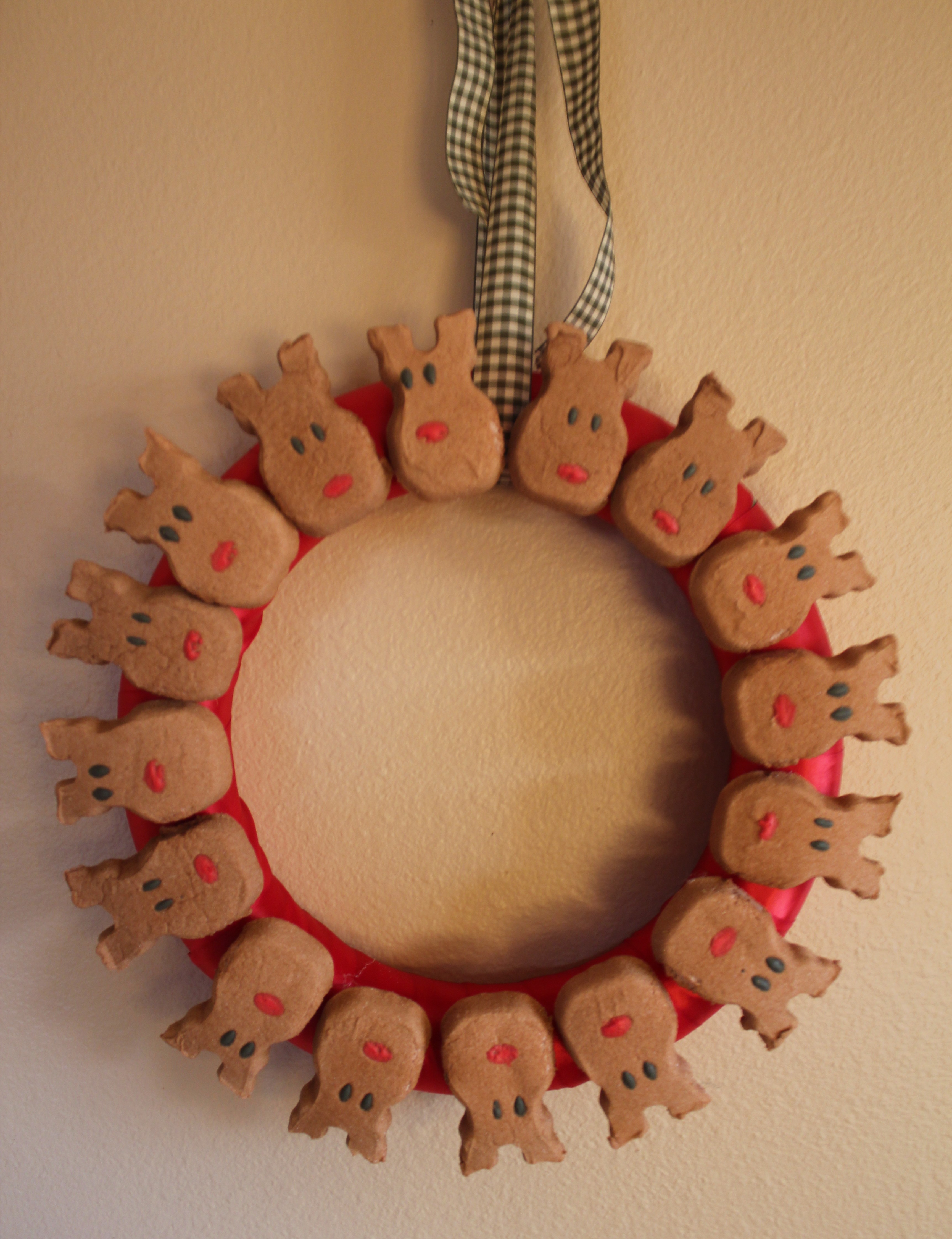 marshmallow peeps holiday wreath reindeer