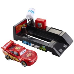 Cars 2 Pit Stop Launchers Lightning McQueen
