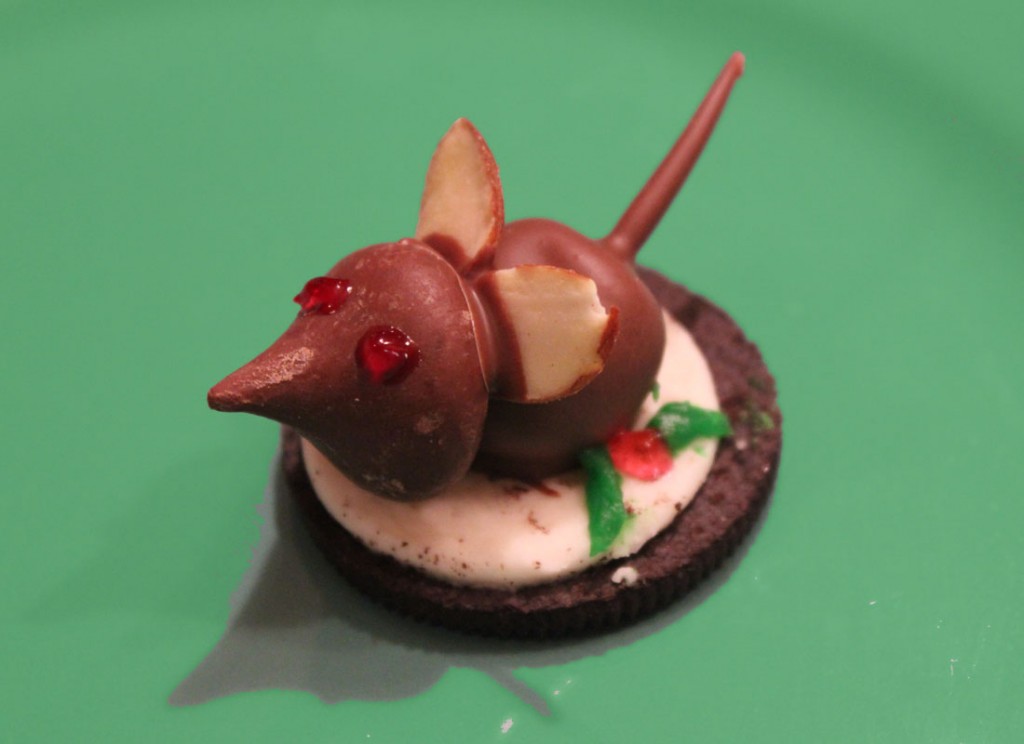 chocolate covered cherry christmas mouse