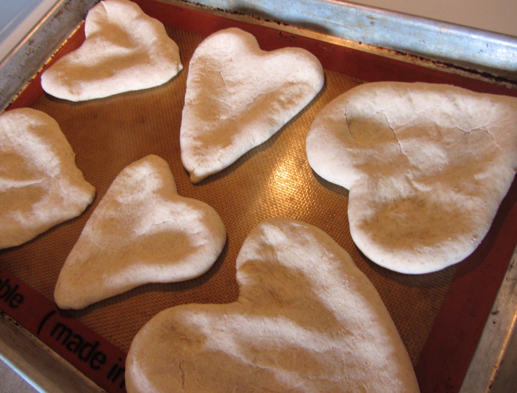 Valentine's Day: Mini Heart Pizzas