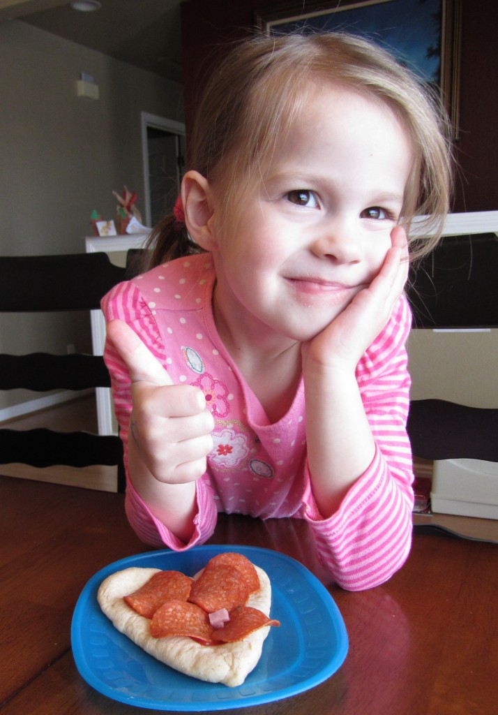 Valentine's Day: Mini Heart Pizzas